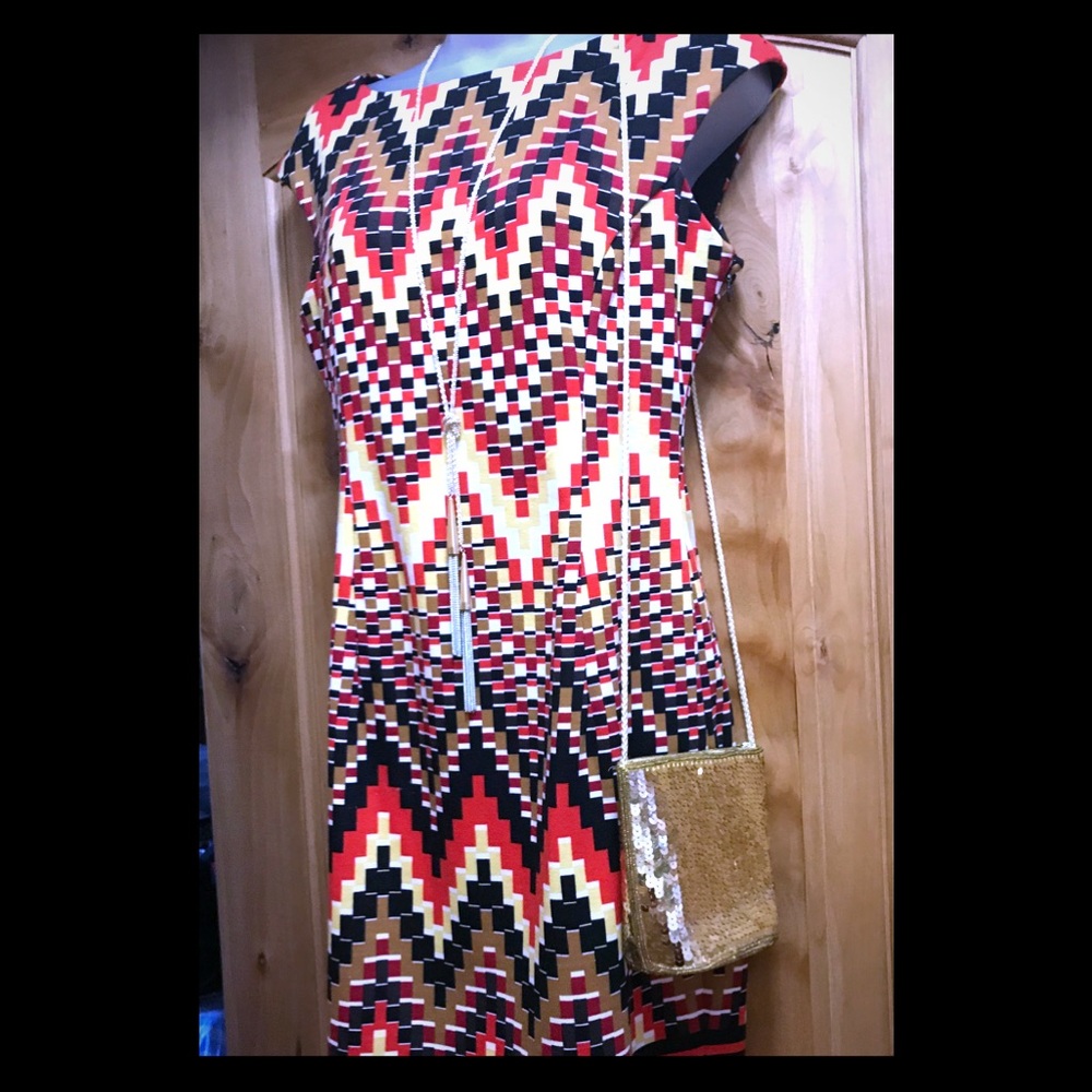 Maggie London mid-length dress.